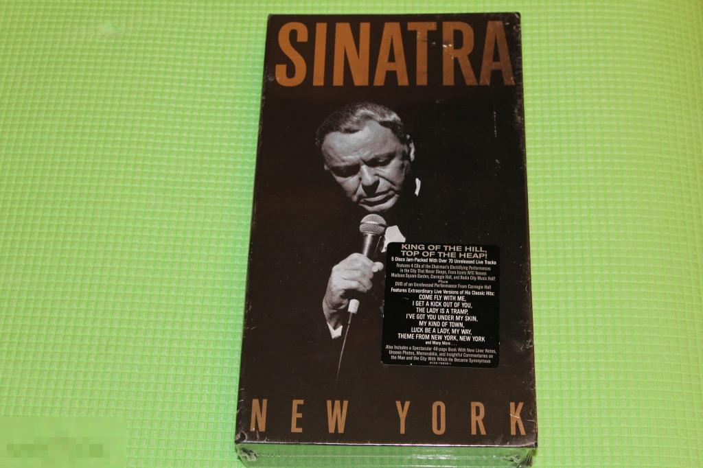 Sinatra, Frank / New York [Box Set] / EU 4CD+DVD BOX 