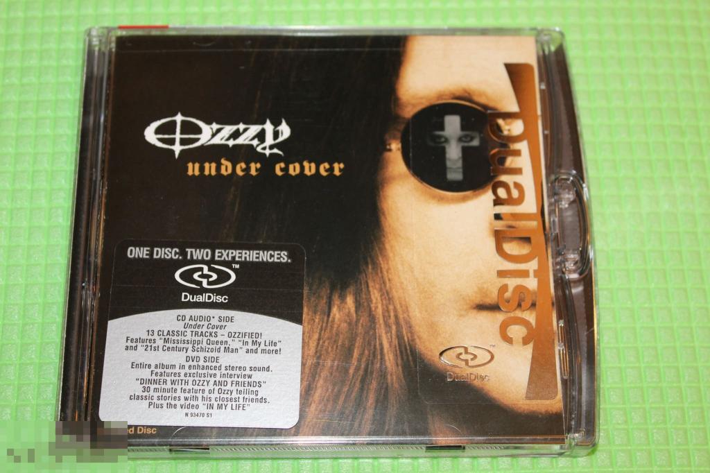 Osbourne, Ozzy / Under Cover 05 / USA Dual-Disc CD+DVD