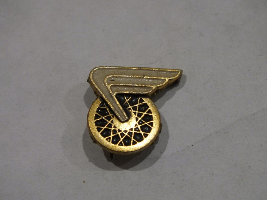 Коллекция знак значок Иностранный Лист 253 Более 20000 шт