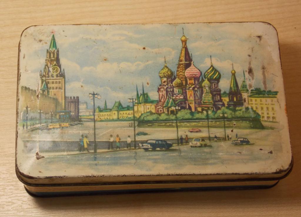 Жестяная коробка Москва (008548)