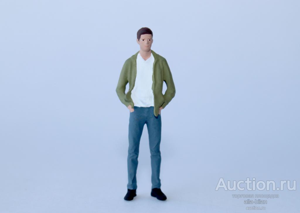 Фигурки 1:43 OPUSstudio Паренек
