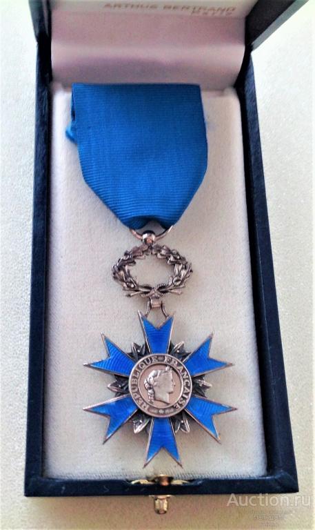 заслуг (франция). франция орден заслуг. франция орден заслуг. орден за военные заслуги. национальные награды франции.