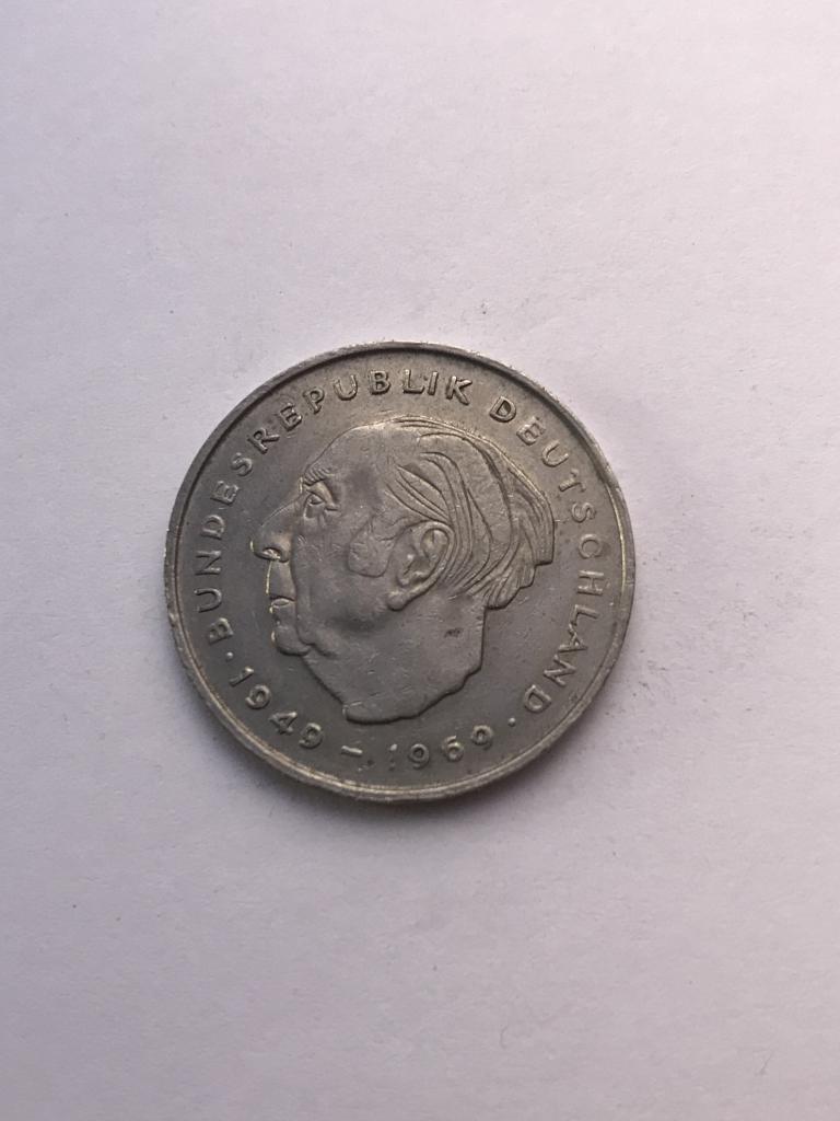 2 марки 1973 ФРГ Теодор Хойс
