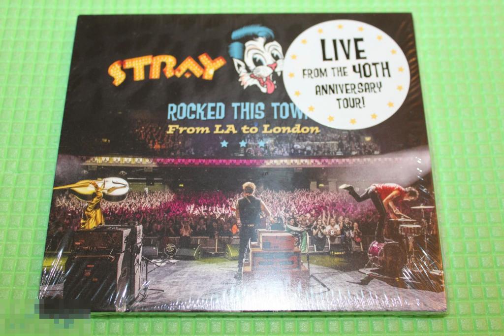 Stray Cats / Rocked This Town: From La To London 20 / EU Digipack 
