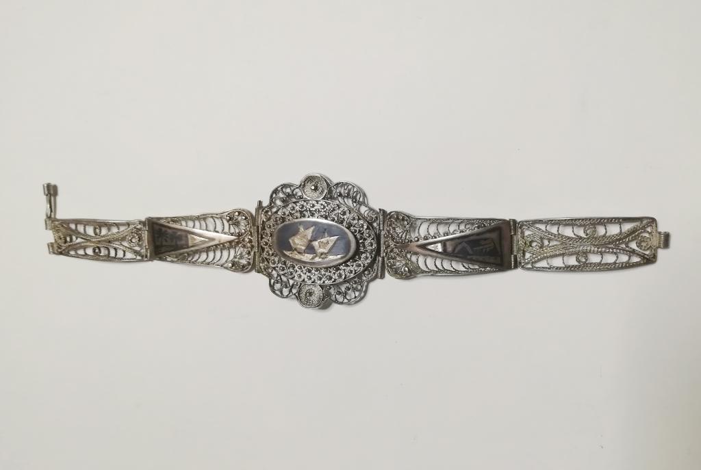 Старинный браслет, филигрань, чернение серебро.