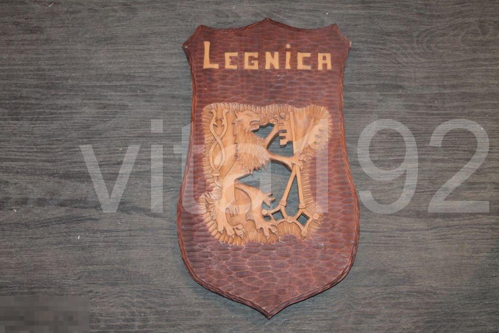 РЕЗЬБА. ДЕРЕВО. ГЕРБ. LEGNICA. ПОЛЬША. 