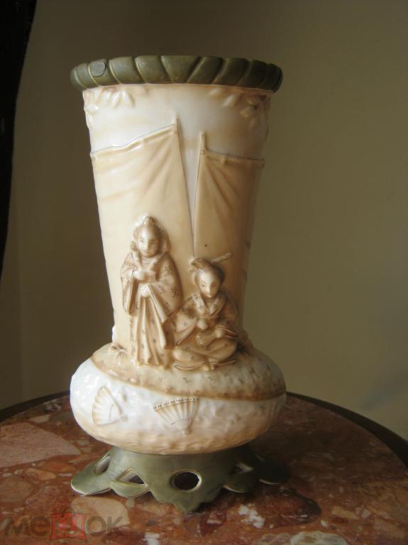 Ваза. RW - Rudolstadt, Германия, XIXв. Ориентализм.