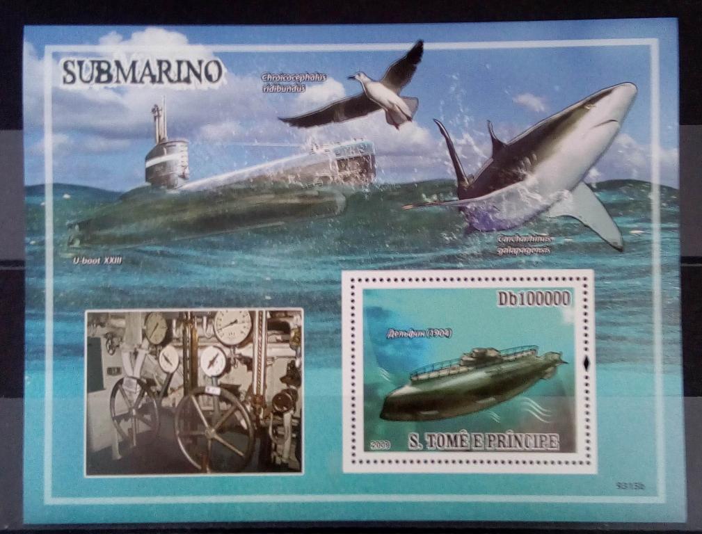 Сан-Томе и Принсипи 2009. Подводная лодка. Субмарина. Блок чистый. MNH**