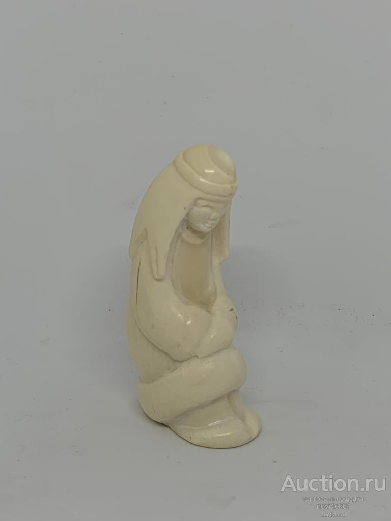 Моржовая кость. Резьба. Якутка