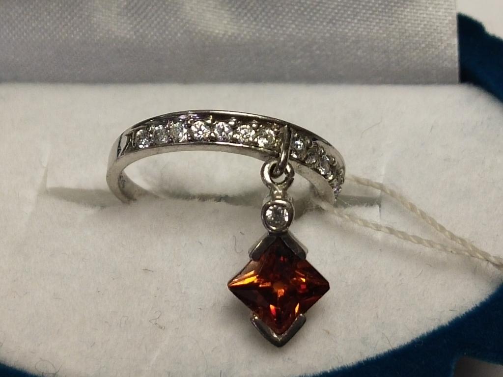 Кольцо . Серебро. 925-я проба. 88.