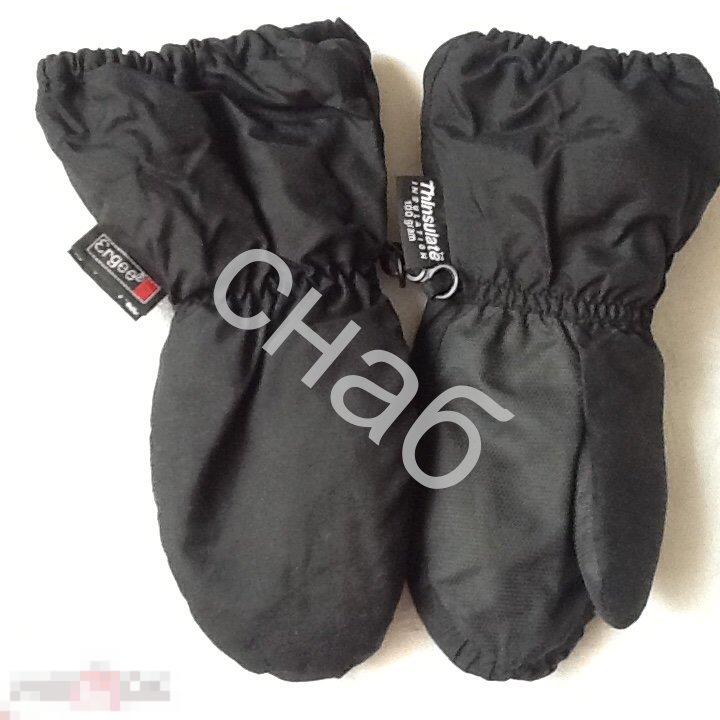 Варежки Детские фирмы Ergee Австрия оригинал . Thinsulate Insulation 100 грамм. Цвет-черный . 