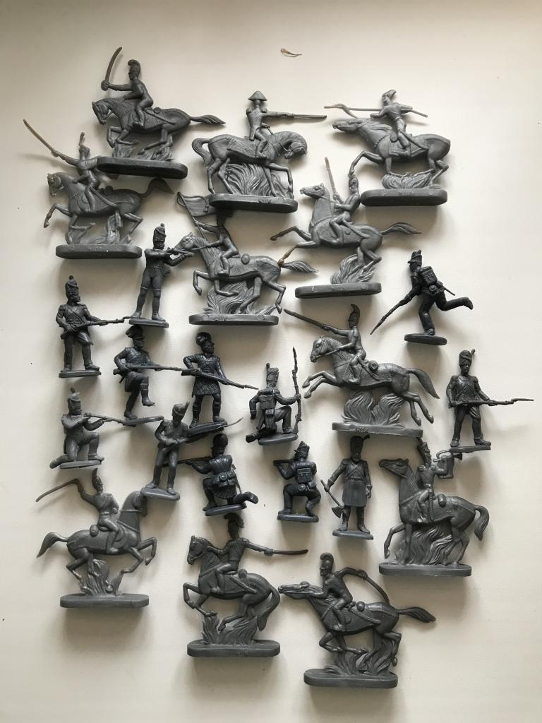 Набор солдатиков Бородино Война 1812 года. Пластмасса.