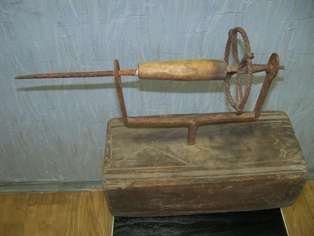 прялка для шерсти ножная. прялка ленина. прялка ленина. прялка хенсон. прялка старинная.