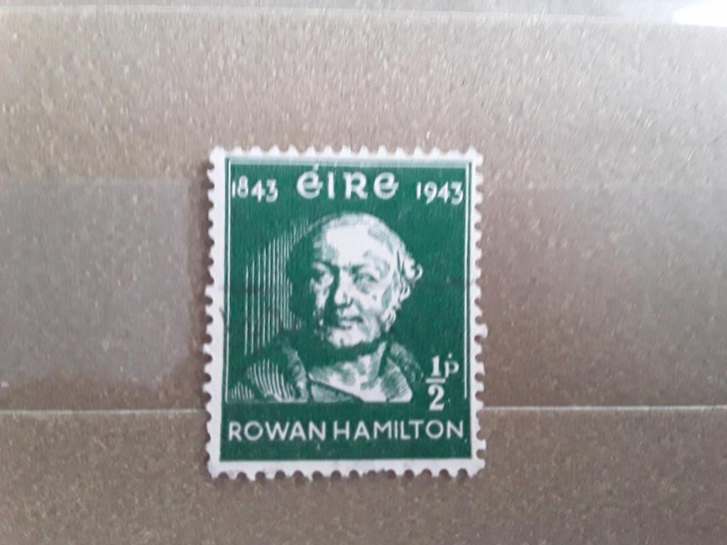 Марка ирландии rowan hamilton 1943г.