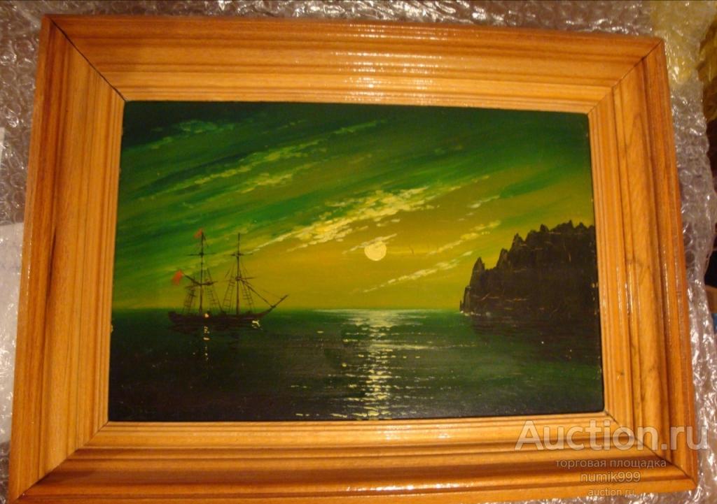 Картина с изображением морского пейзажа с зеленым ночным небом.