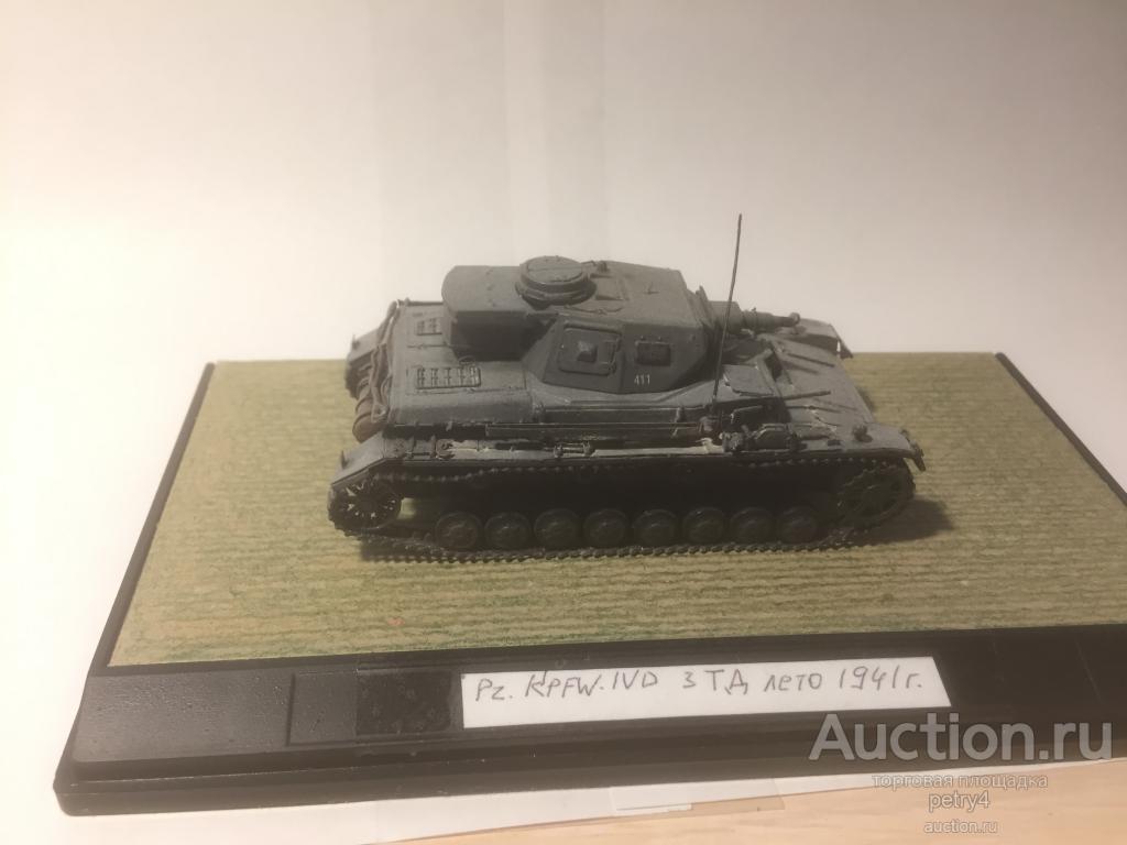 Модель  танка Pz.Kpfw.4D 1/72 в боксе.
