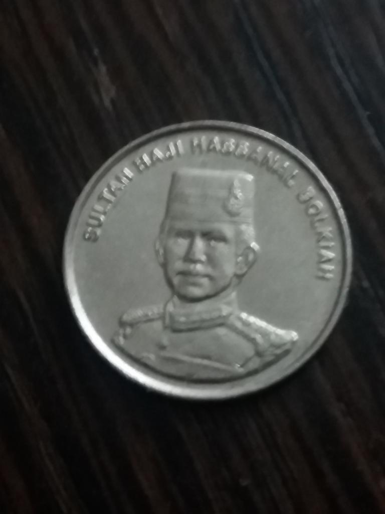 Бруней  10  сентов 1948  год