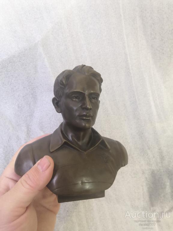 бюст Старостин .бронза . 15см. футболист.футбол.спорт.спортсмен