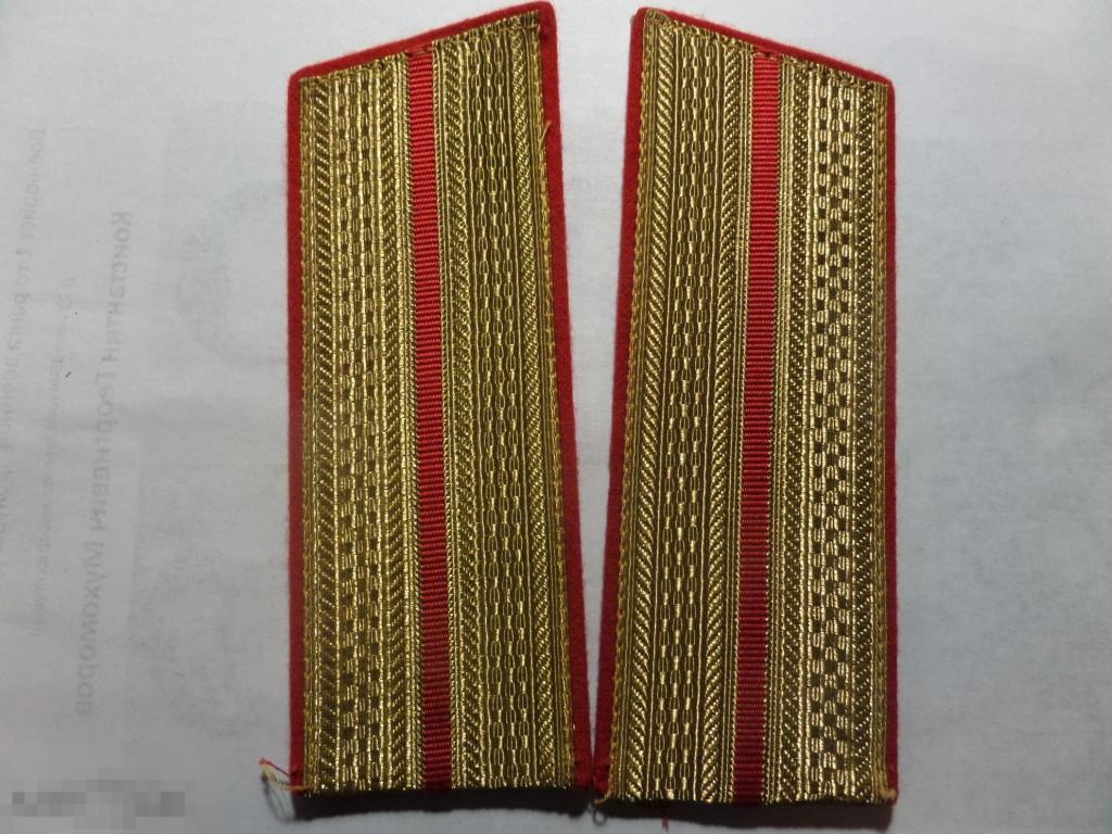 Погоны повседневные/парадные младшего оф.состава СА СССР. Новые.