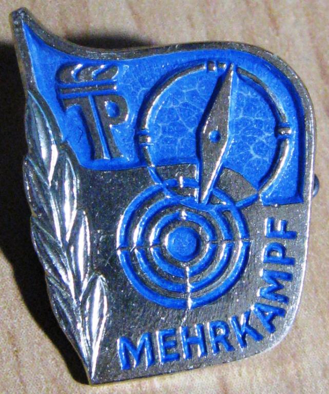 22-101 ГДР ПИОНЕР СПОРТ ОРИЕНТИРОВАНИЕ СТРЕЛЬБА КОМПАС ПОБЕДИТЕЛЬ