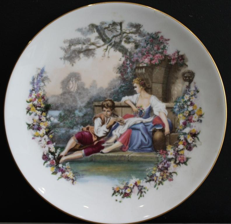 Коллекционная настенная фарфоровая тарелка Англия