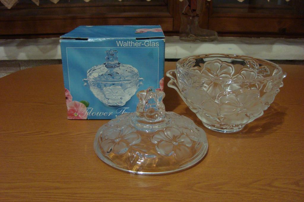 Ваза/сахарница/конфетница Walther Glas