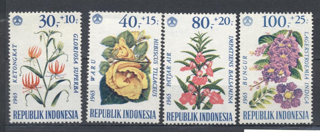 Индонезия 1965 г. серия Цветы негашеная**