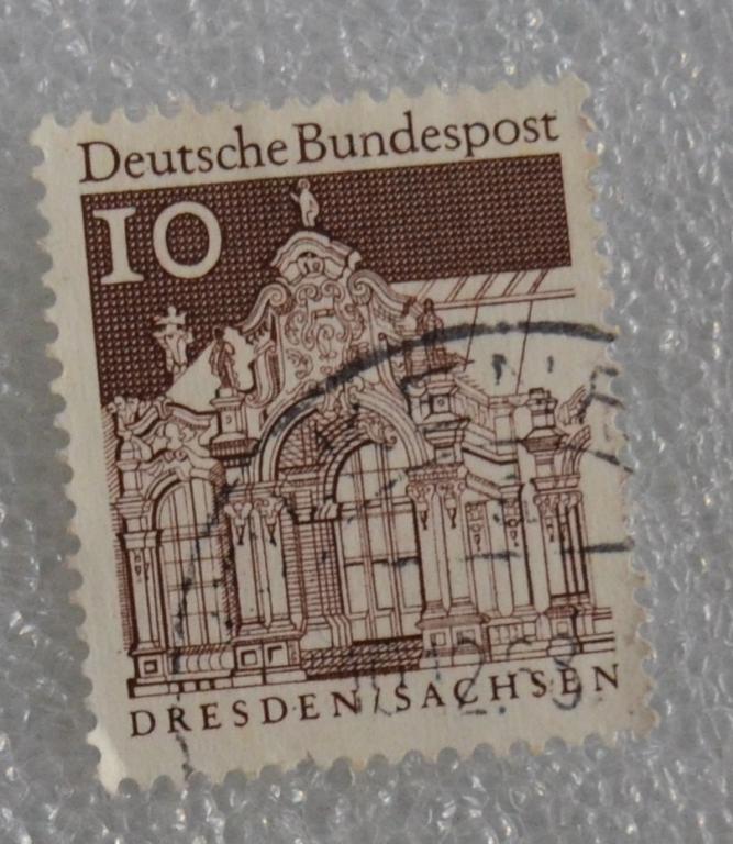 Германия ФРГ 1966 год  Архитектура, Дрезден замок Цвингер Стандарт гаш