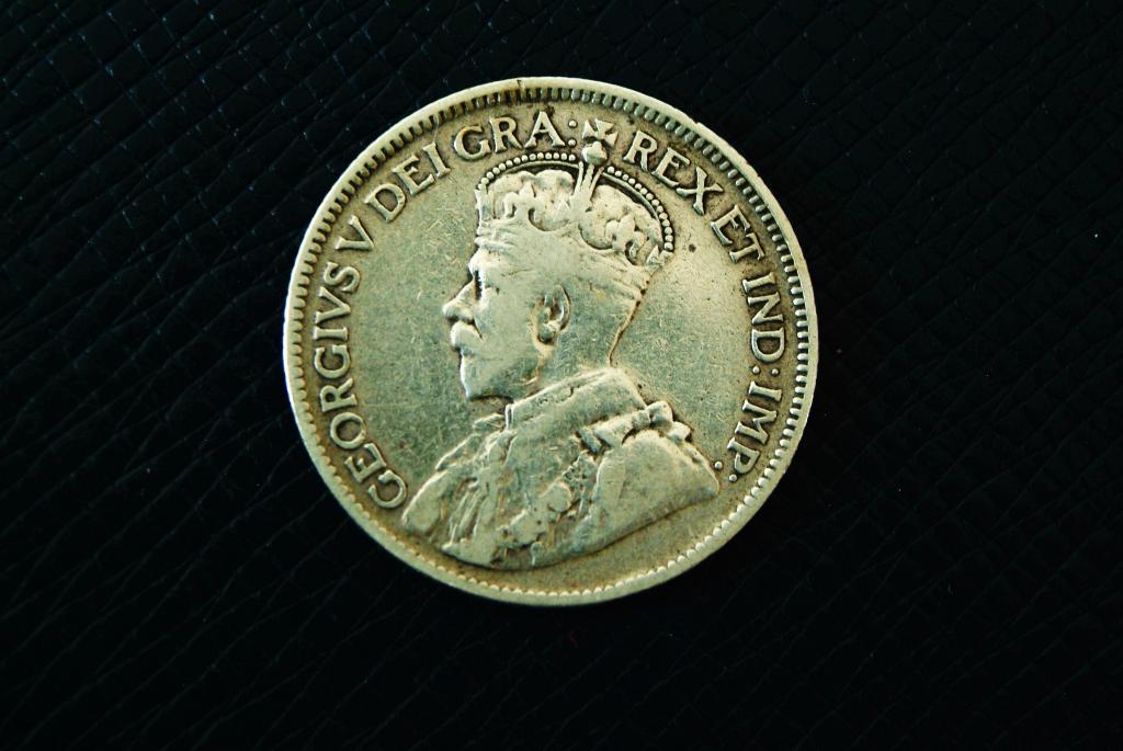 Кипр 9 пиастров 1919 КМ 13