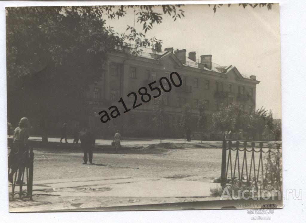 Тамбов улица Максима Горького сквер Зои Космодемьянской