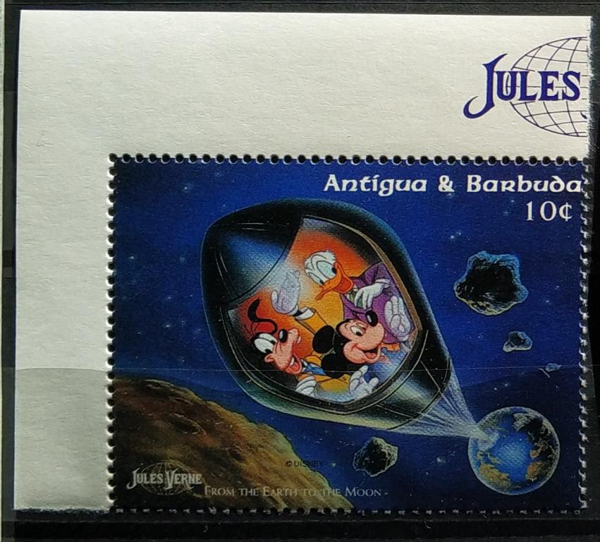 Антигуа Барбуда 10ц Дисней Микки Маус С Земли на Луну космонавтика