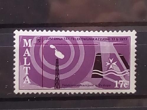 Марка чистая. Мальта 1977. Связь и телекоммуникации.