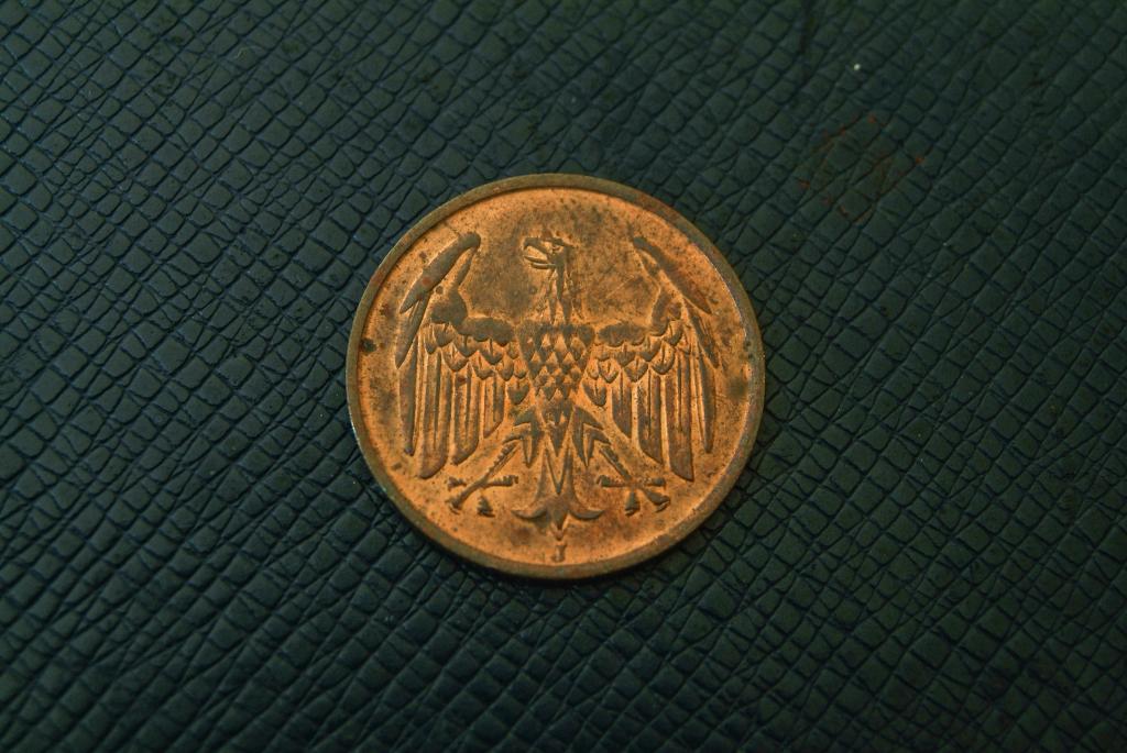 Германия  4 пфеннига 1932 J КМ 75
