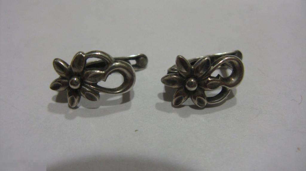 серьги серебро 925 пробы с кокошником. 