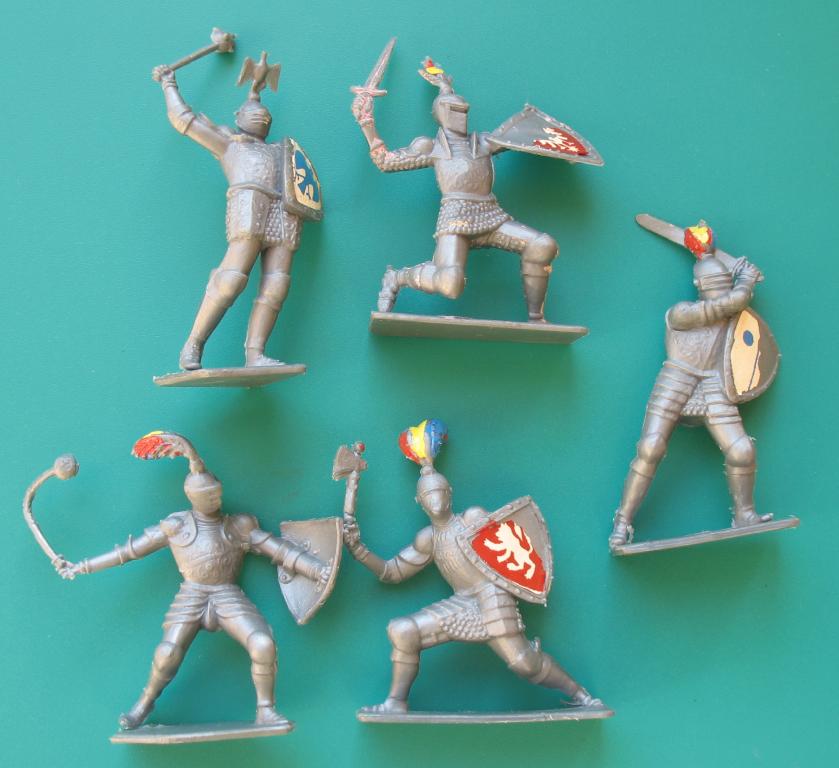 Набор солдатиков "Средневековые воины", пластик. Завод Прогресс СССР