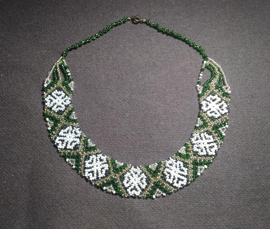 Бисерное ожерелье "Снежинка" 70-е