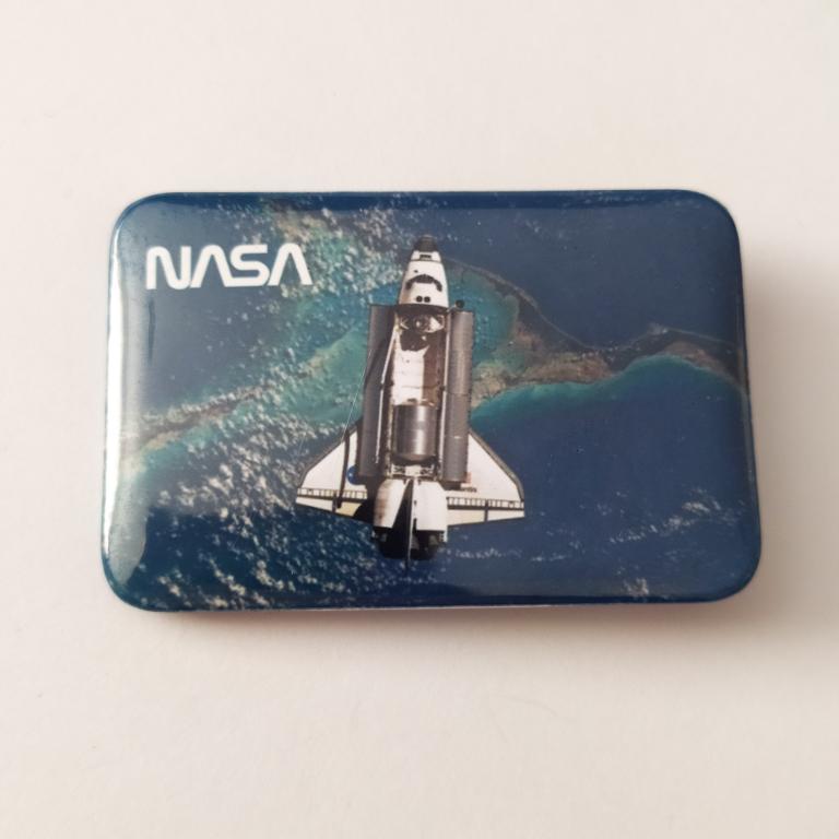 Коллекция Знак Значок Космос NASA   лист  З 11 Более 20000 шт