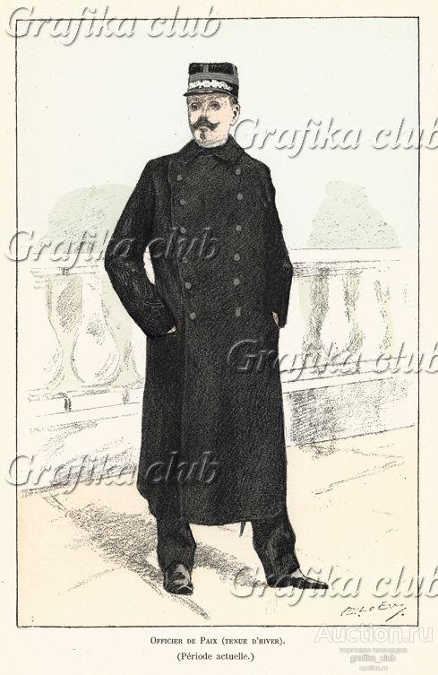 Офицер парижской полиции в зимней форме одежды