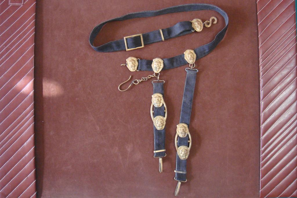 Ремень вахтенный для кортика ВМФ СССР. Злые львы.Оригинал.