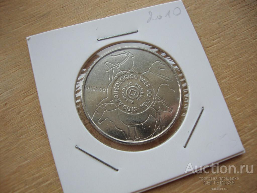 Португалия 2,5 евро 2010 Археологический парк долины Коа ЮНЕСКО