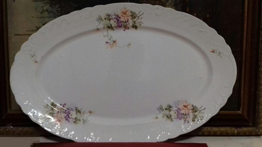 БОЛЬШОЕ ОВАЛЬНОЕ БЛЮДО "ЦВЕТЫ" Villeroy & Boch ГЕРМАНИЯ  19 век 