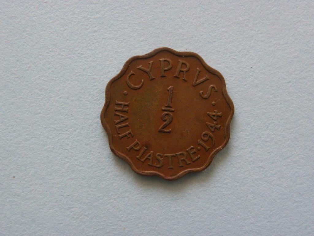 Кипр 1/ 2 пиастра 1944г.