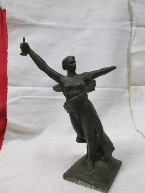 Статуэтка. Родина мать. Волгоград. СССР.