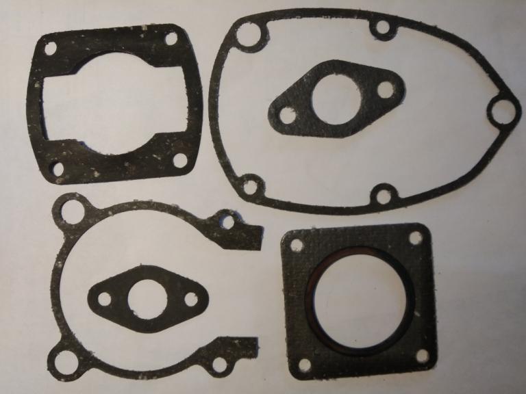 прокладка на мотоблок каскад. прокладки двигателя для мотоблоков. прокладки двигателя мотоблока. комплект прокладок двигателя мотокультиватор крот. прокладка головки мб1.