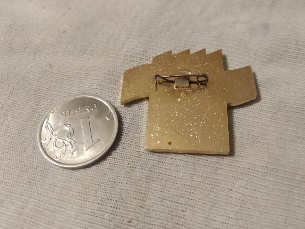 знак значок СССР ГДР плавание спорт соревнования