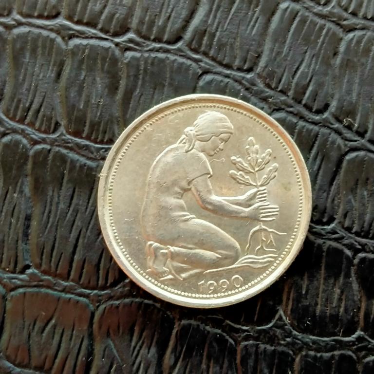 Германия 50 пфеннигов 1990 j лот 3