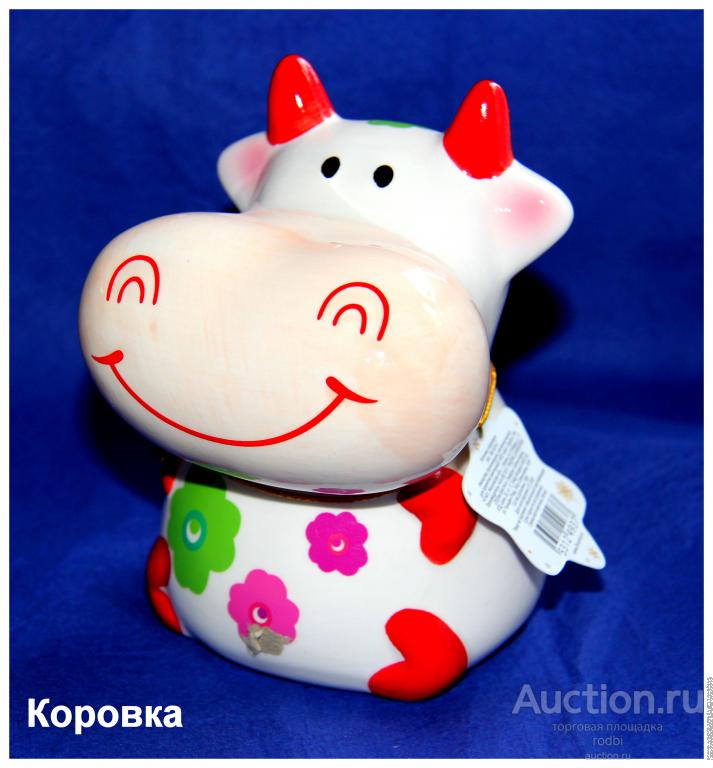 Копилка «Коровка» КНР. Фаянс. Высота 13,5 см.