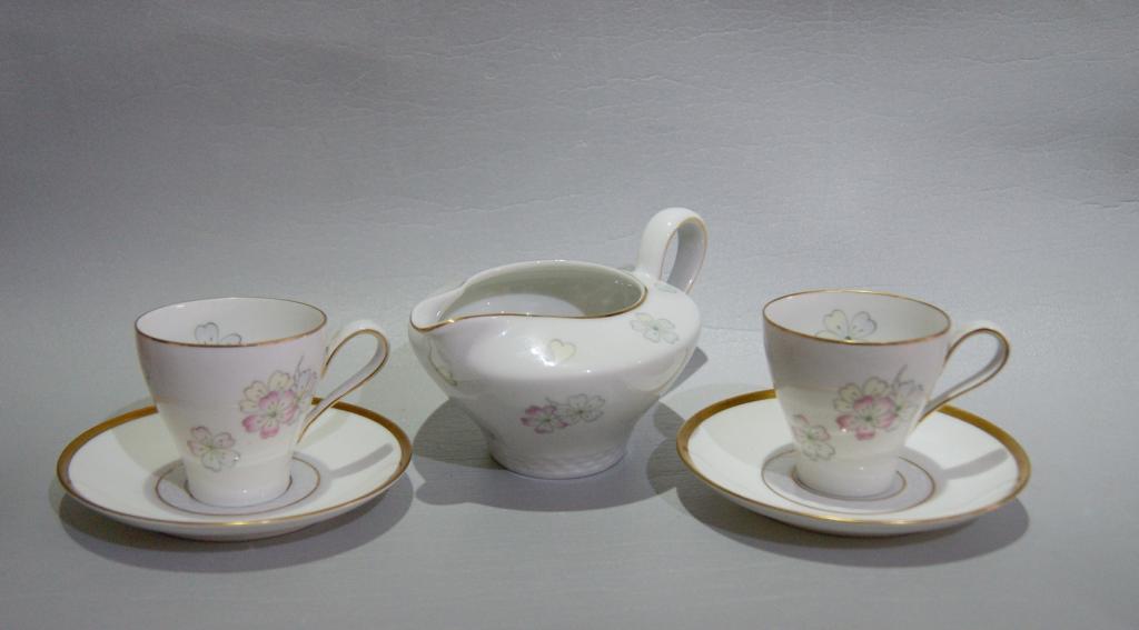 две чайные пары и молочник Johann Haviland Bavaria 1950-60 г.