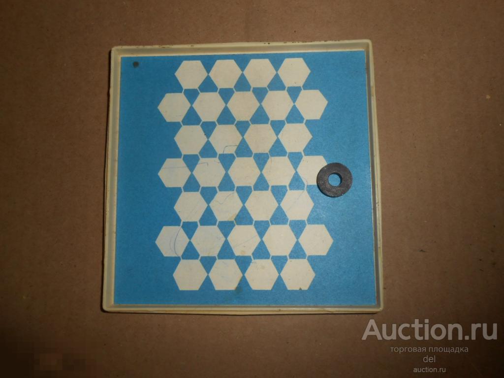 Поле для игры, магнитное, игрушка СССР, ретро, клеймо 