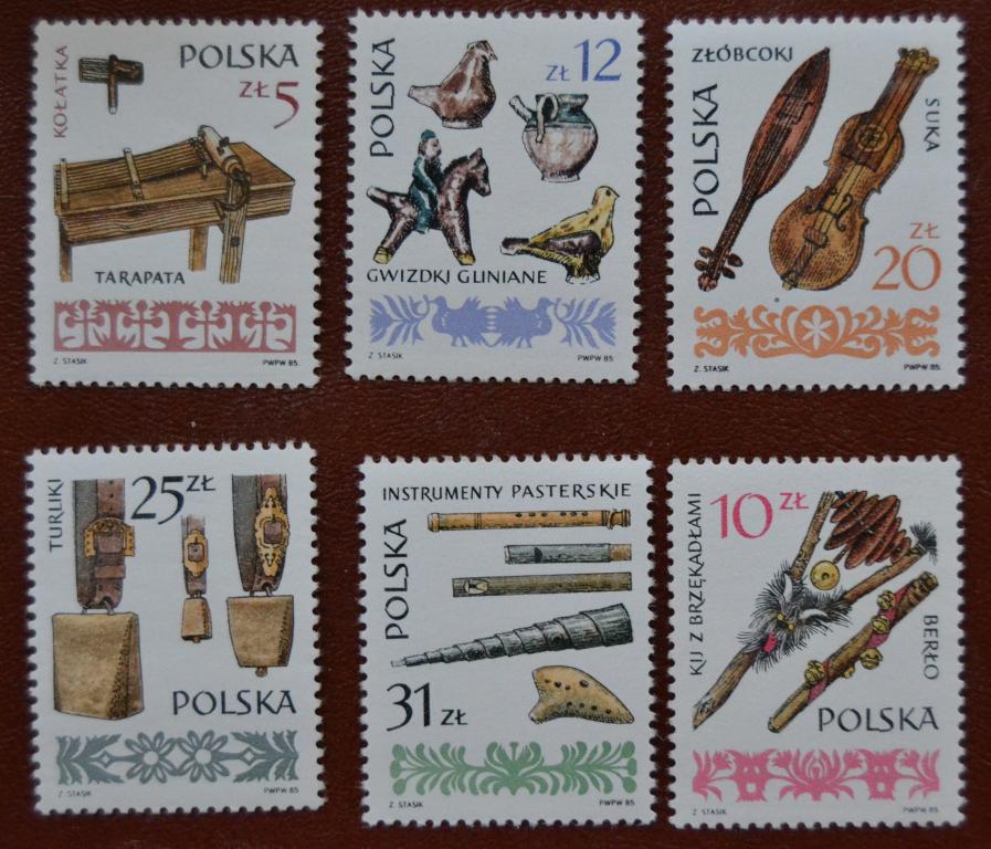 Польша 1985 год Народные музыкальные инструменты MNH